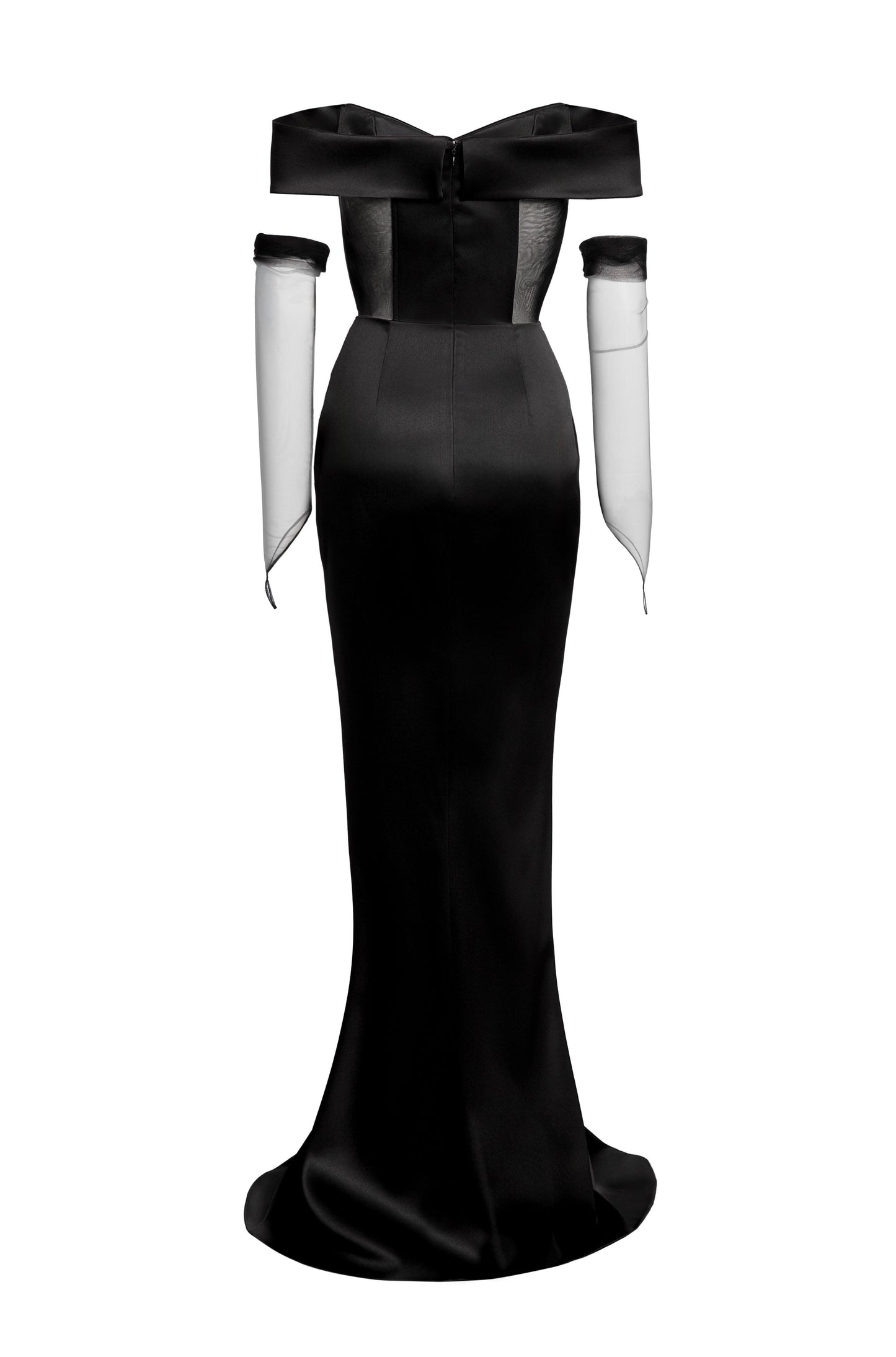 Rochie lunga neagra cu detaliu in zona umerilor
